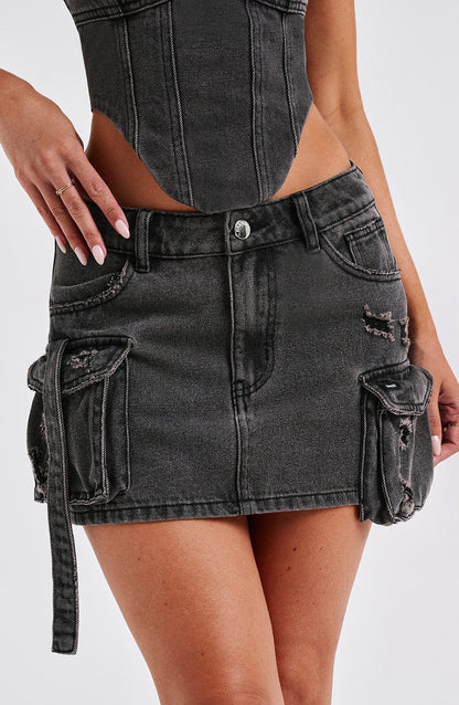 Billie Mini Etek - Black Wash