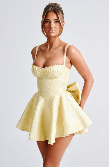 Emelie Mayo - Limon