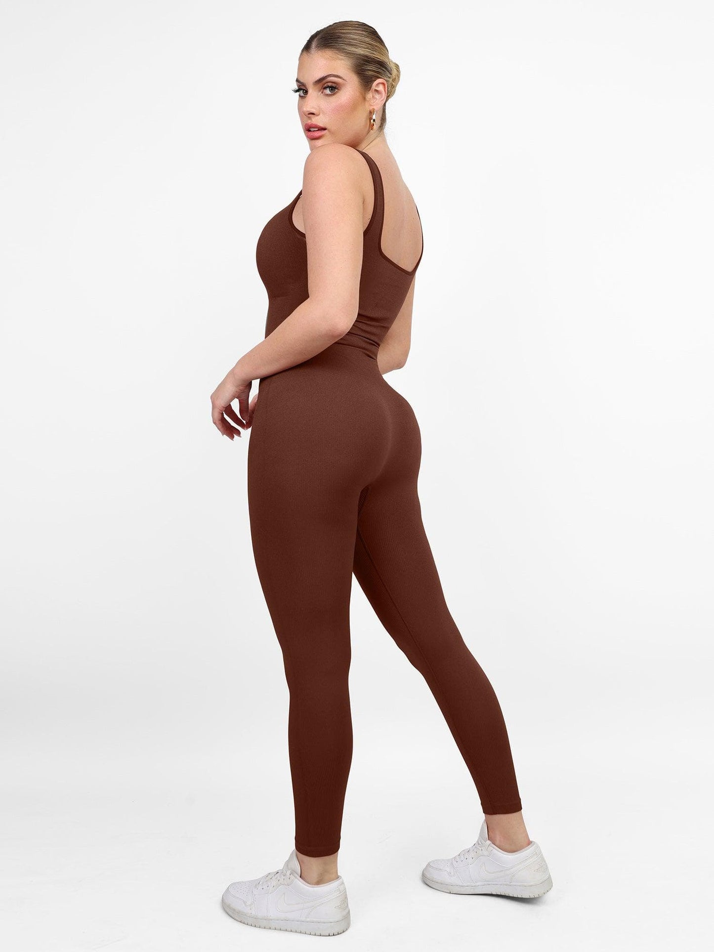 Shapewear Kare Yaka Dikişsiz Kolsuz Egzersiz Tulumu