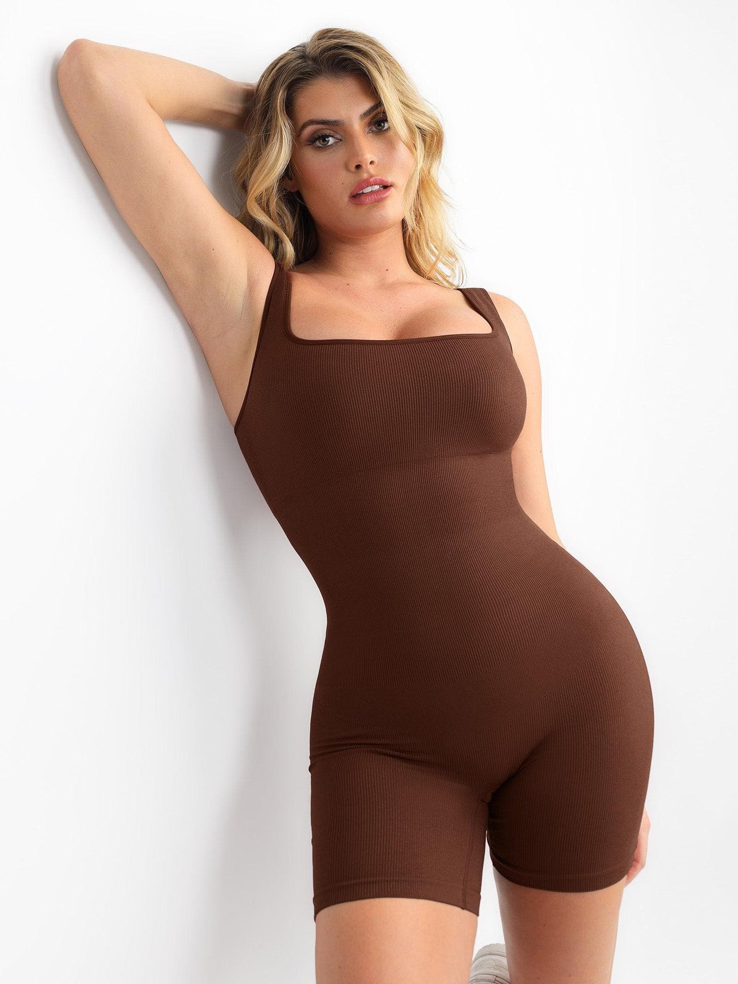 Shapewear Kare Yaka Dikişsiz Toparlayıcı Spor Tulum