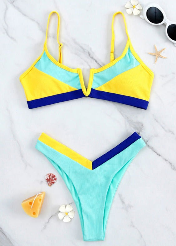 Anonina Bikinisi